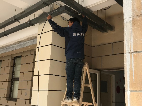 西安安裝監(jiān)控?cái)z像頭多少錢(qián)？陜西鑫安安防如是說(shuō)