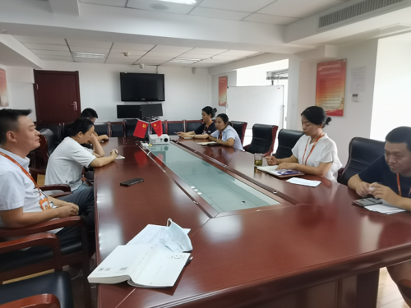 陜西鑫安安防職工讀書(shū)會(huì)，學(xué)習(xí)稻盛和夫《心》